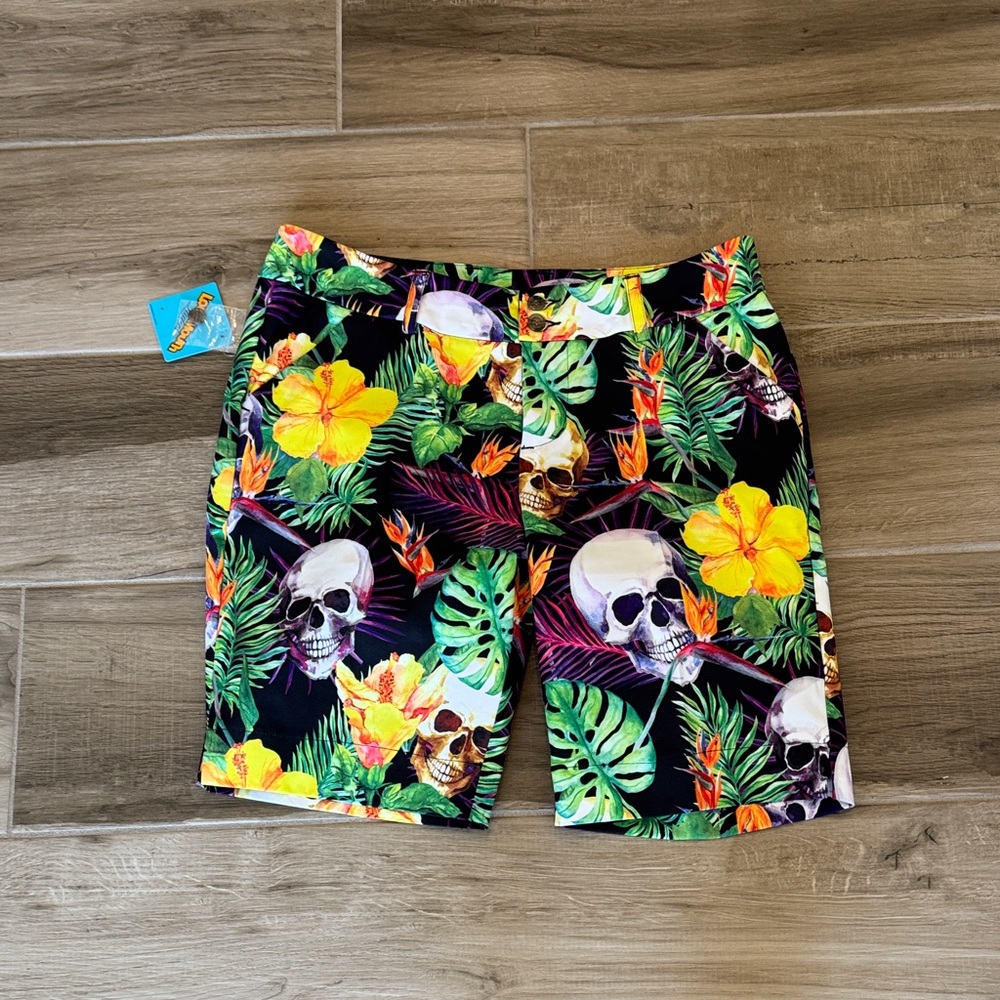 NWT Loudmouth 8 Skull Grotto stretch tech shorts